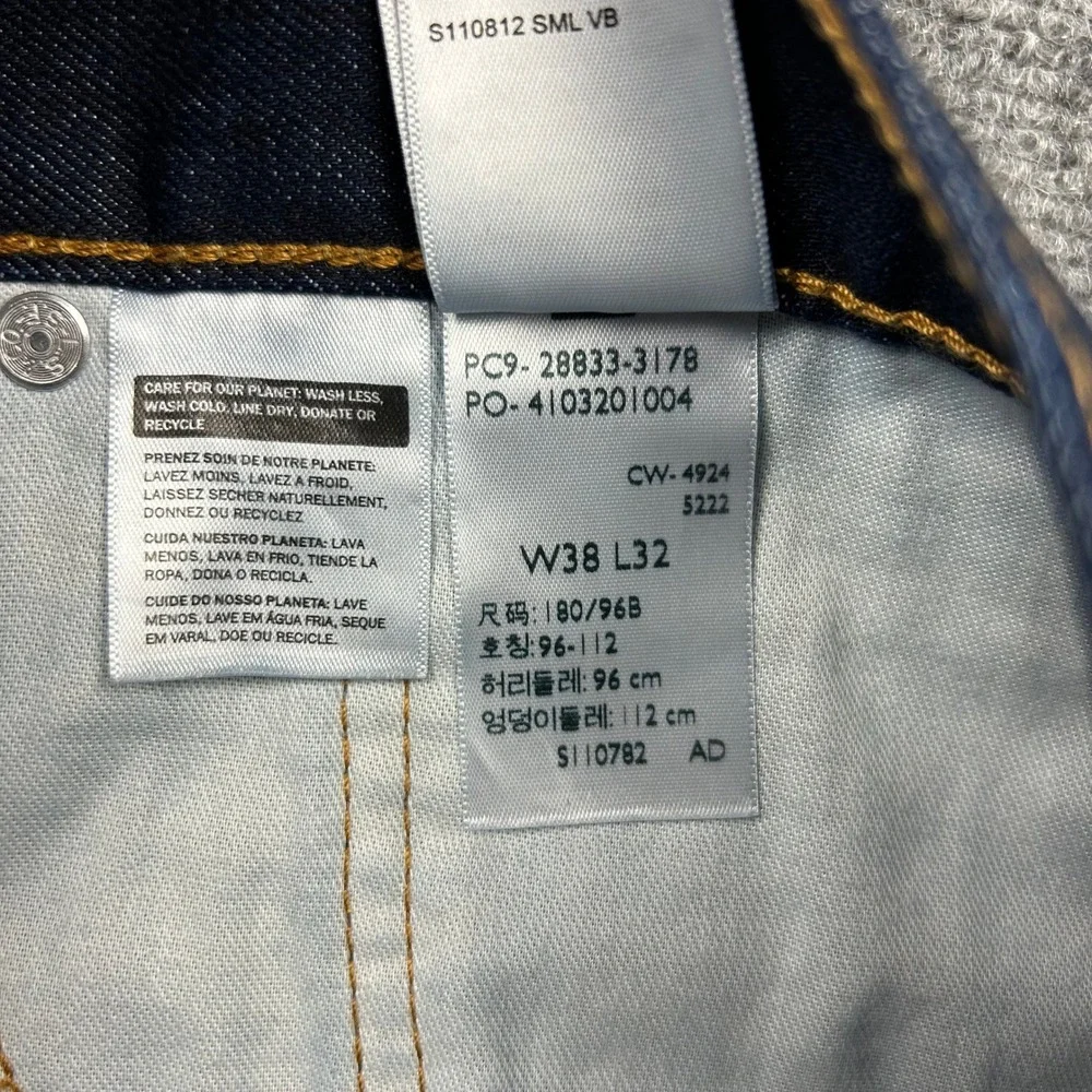 Levis levi 512